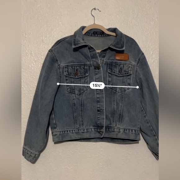 Shein jean jacket, button front size small - Picture 2 of 7